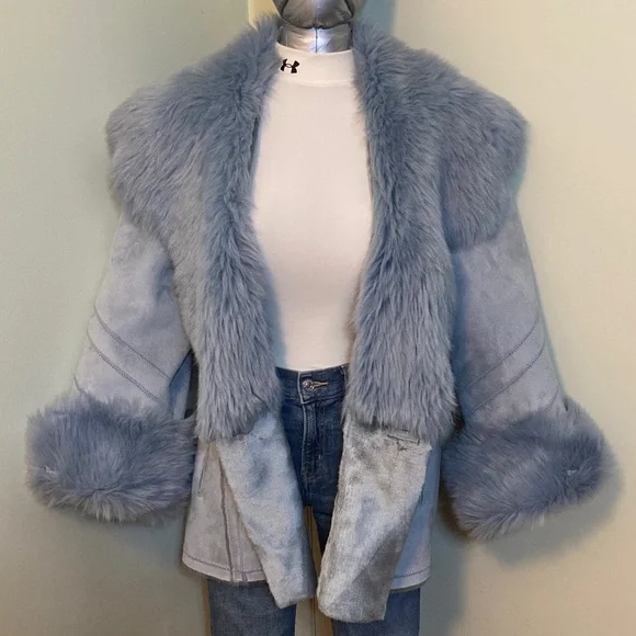 Woman’s Faux Fur Trim Jacket - Soft Blue - Picture 5 of 14